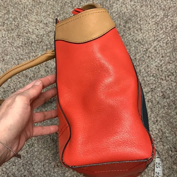 Coach tote - Picture 10 of 13